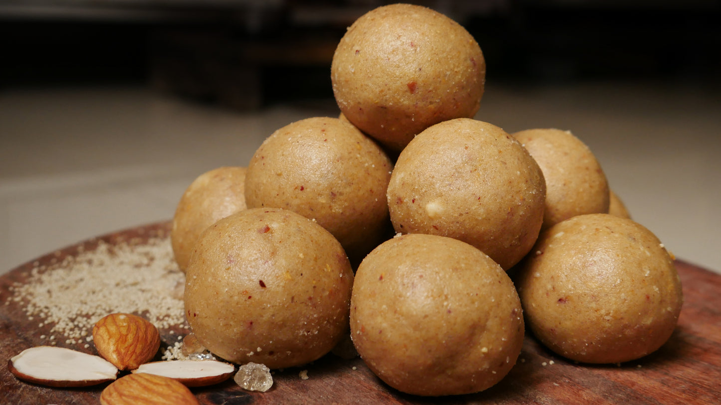 Gondh Ke Laddu (0.5 kg)